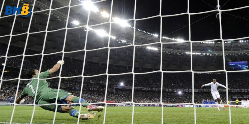 Ưu nhược điểm quan trọng khi lấy mạng bóng đá 